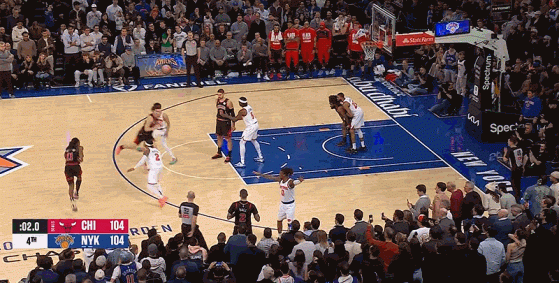 大桥盖帽将比赛拖入加时!唐斯:向他在关键时刻的最强防守致敬