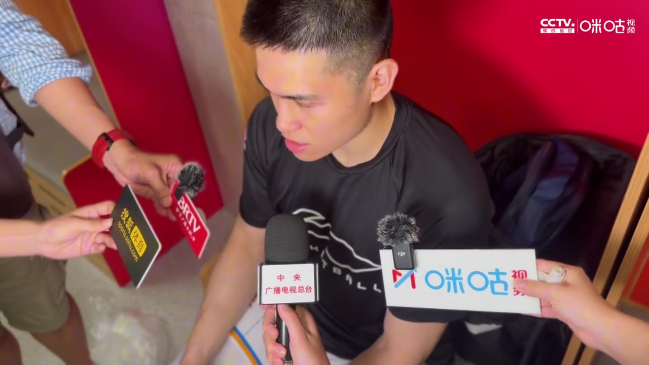 陈盈骏：总决赛拼的是谁更团结 谁心态更好 后面还要做到今天这样